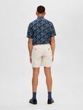 Selected COMFORT FIT SHORTS, Oatmeal, highres - 16087638_Oatmeal_004.jpg