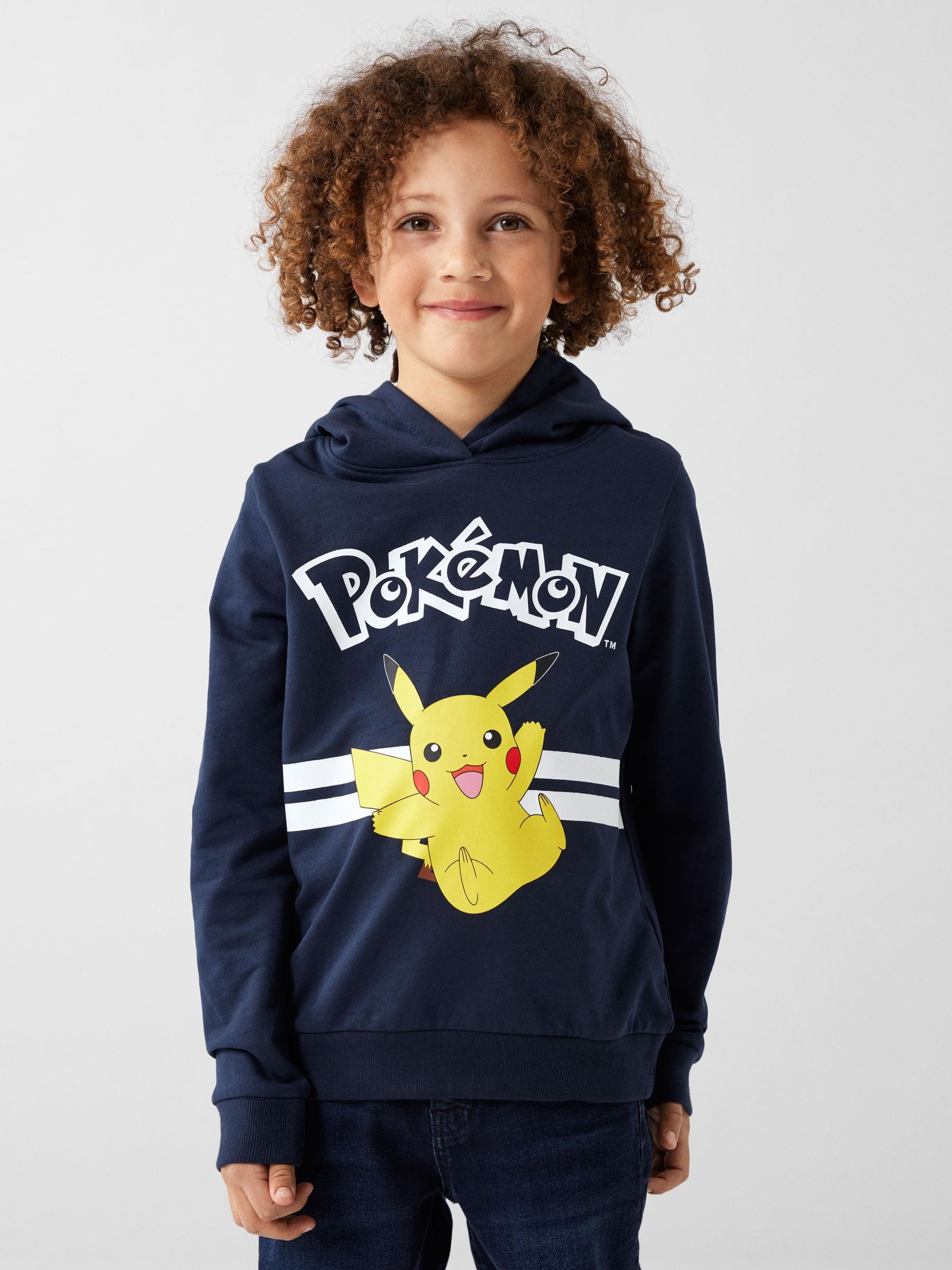 Boys sales pokemon hoodie